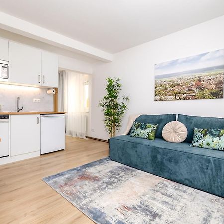 Modernes Apartment - Zentrale Lage - Kostenloses Parken アンベルク エクステリア 写真